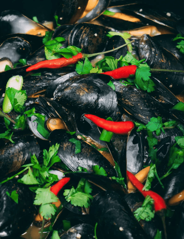 Thai Steamed Mussels